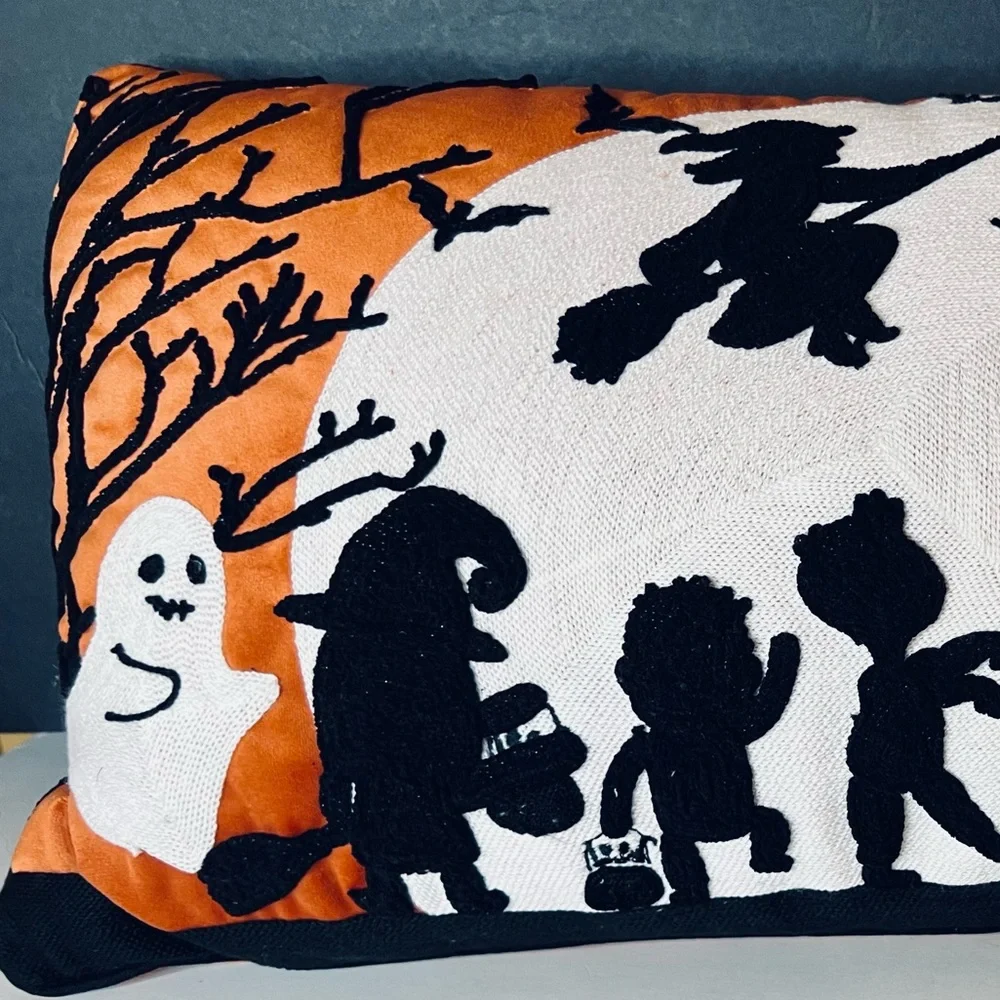 Halloween Trick O Treating Kids Large Pillow Cushion Haunted House Witch Ghost